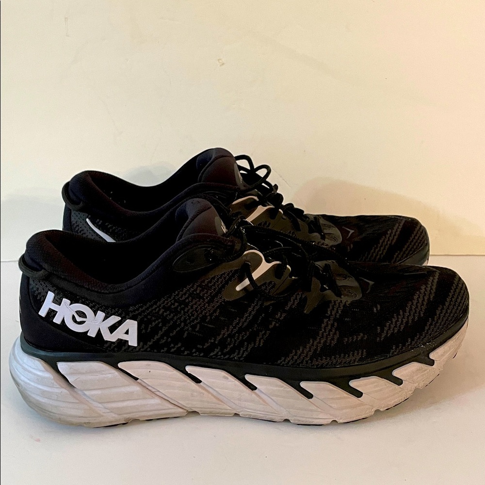 Hoka One One  Gaviota 4 Running Shoes Sz 13D